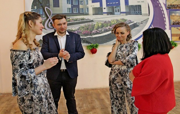 Приглашения посетить наш город снова Приглашения посетить наш город снова