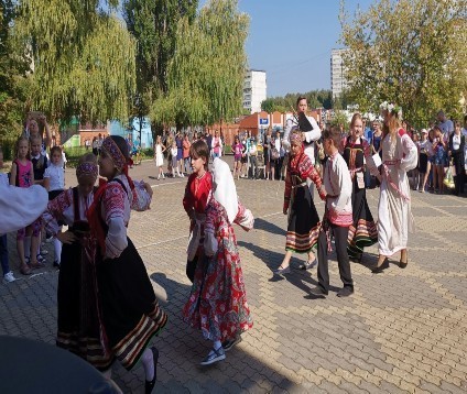 Линейка 2019 Фольклорное отдление Линейка 2019 Фольклорное отдление